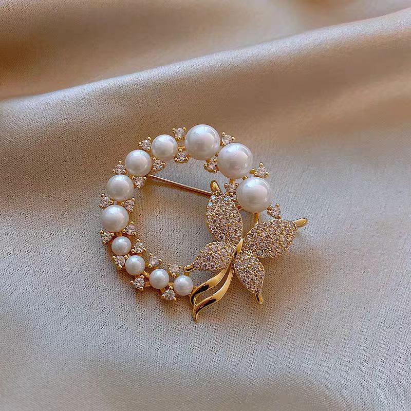 Korealaisen Tyylin High-end Rintakoru / Tyylikäs Elegantti Neula-asuste Naisille