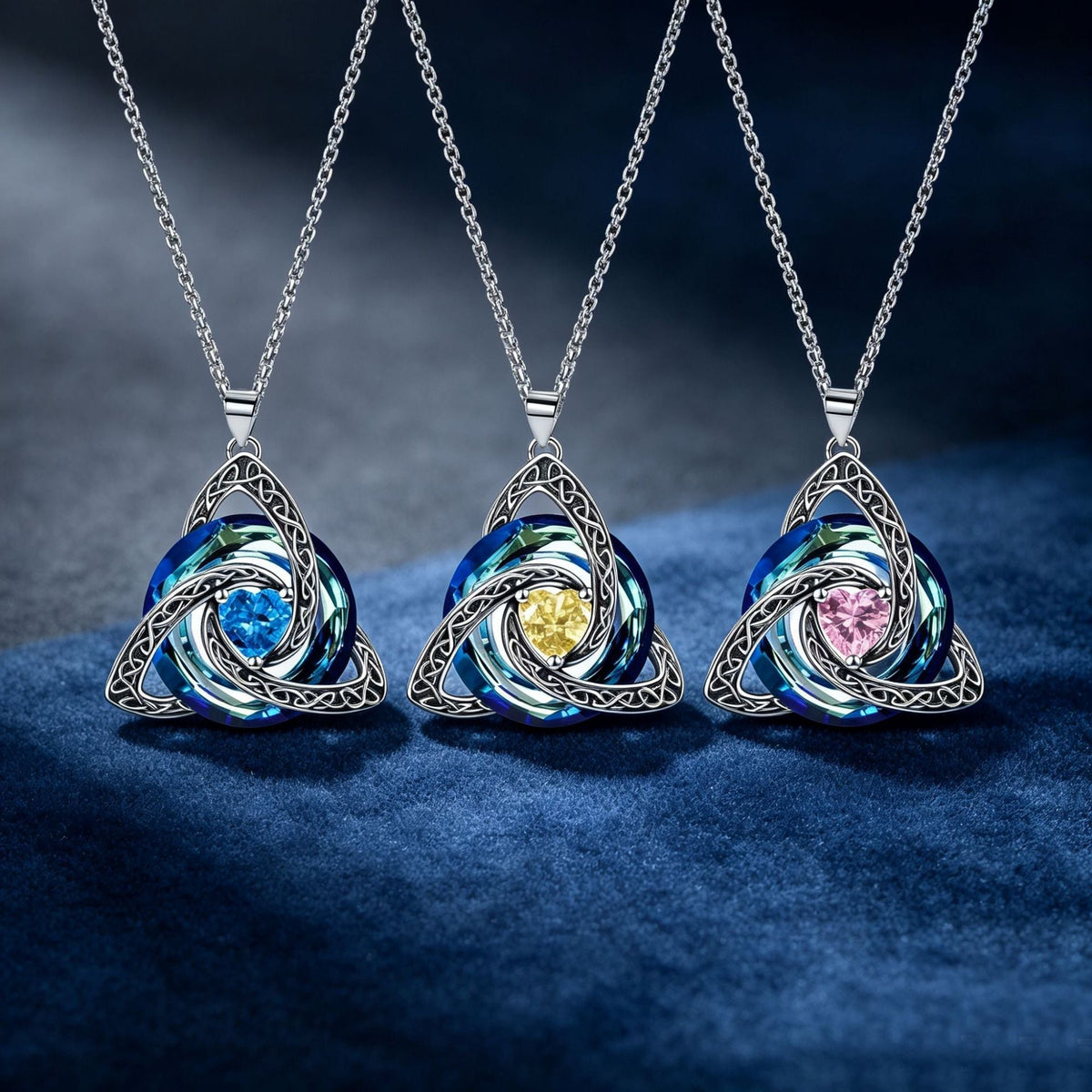 💎🔮 Kaulakoru, jossa on kelttiläinen kolminaisuussolmu ja syntymäkivi